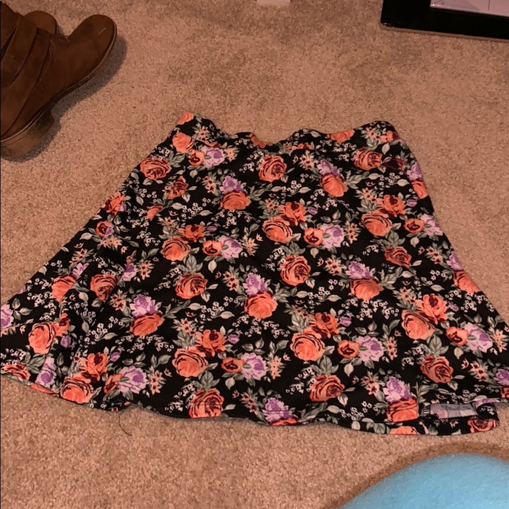 High rise skater skirt